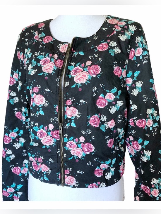 H&M Jackets & Blazers - Divided by H&M Light Floral Long Sleeve Bomber Jacket Size 10